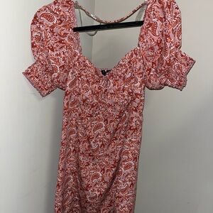 Elegant Paisley Puff Sleeve Dress